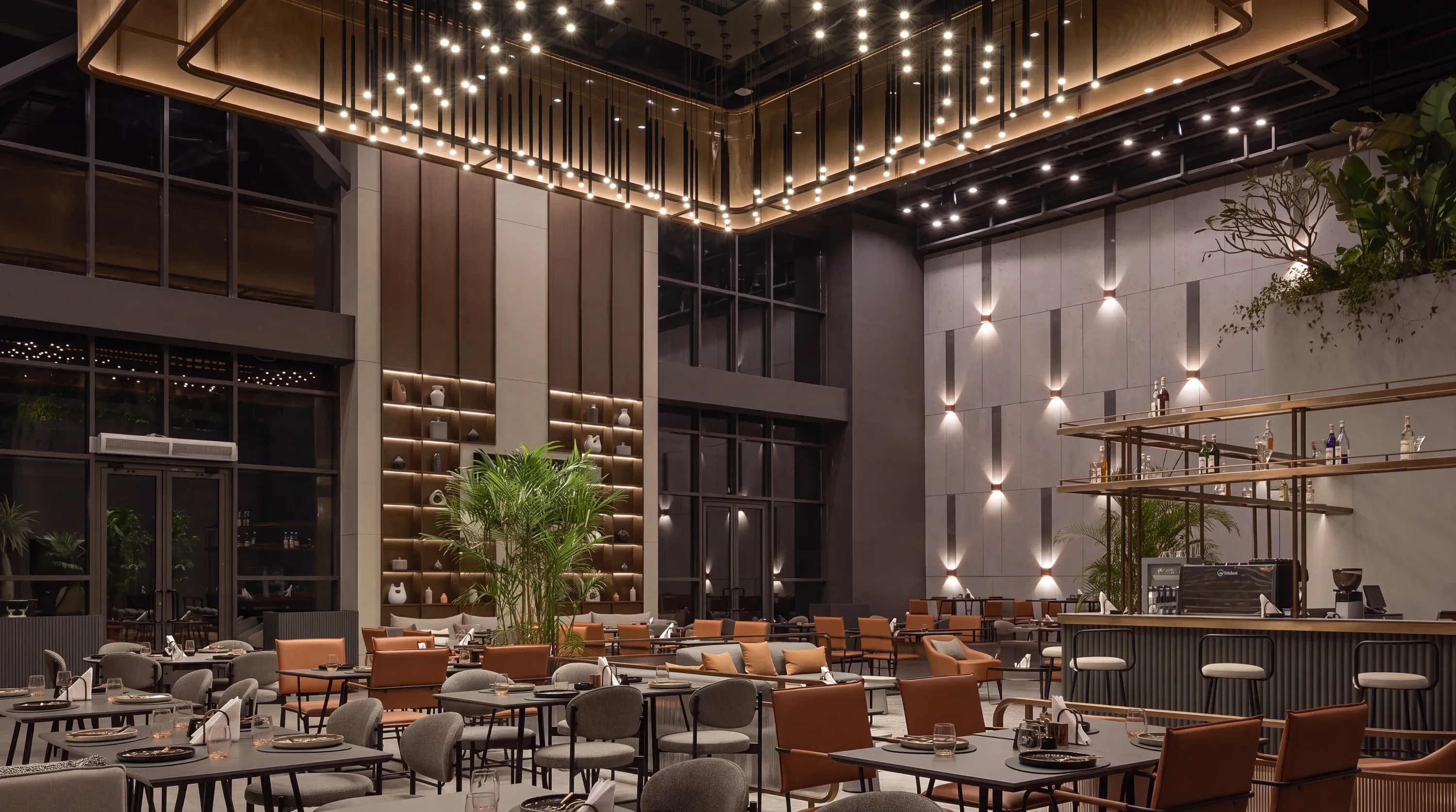 Carlo's District 5, Food & Beverage